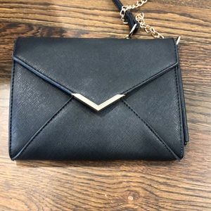 Cross over bag